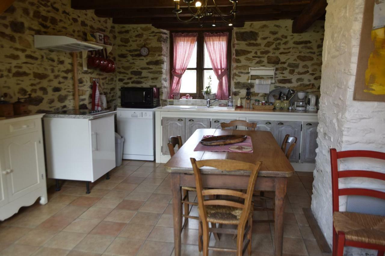 Gîte le pré des Colombes Troche Extérieur photo